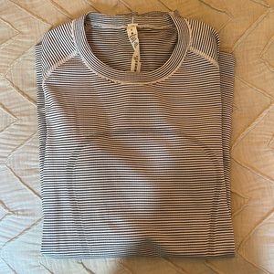 Lululemon long sleeve
